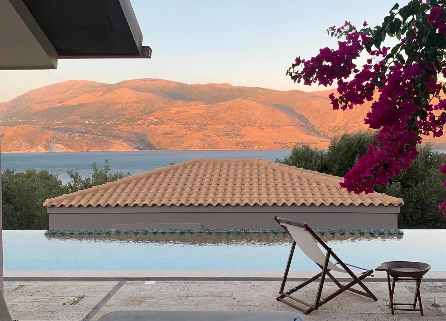 Ulysses Gardens - Villa Dimitra Kouvalata Greece